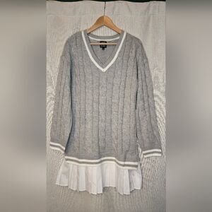 Gray Cable Knit V-Neck Sweater-dress